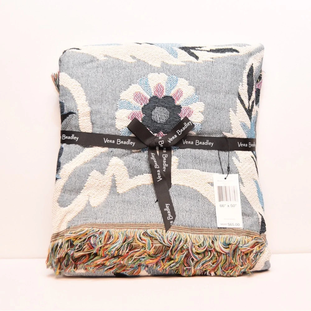 Vera Bradley NWT woven throw blanket Plaza‎ Tile print